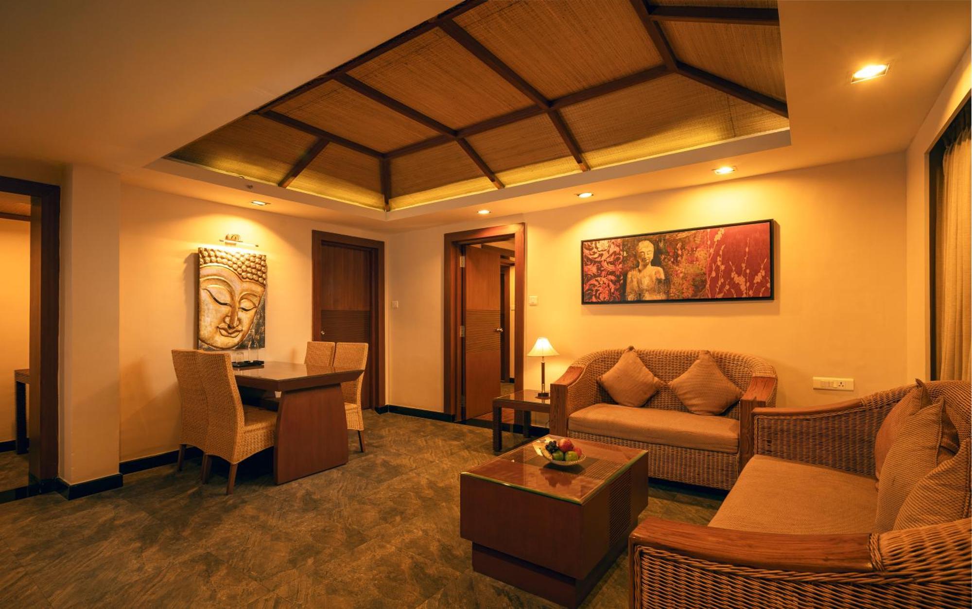 The Residency Karur Hotel Ngoại thất bức ảnh