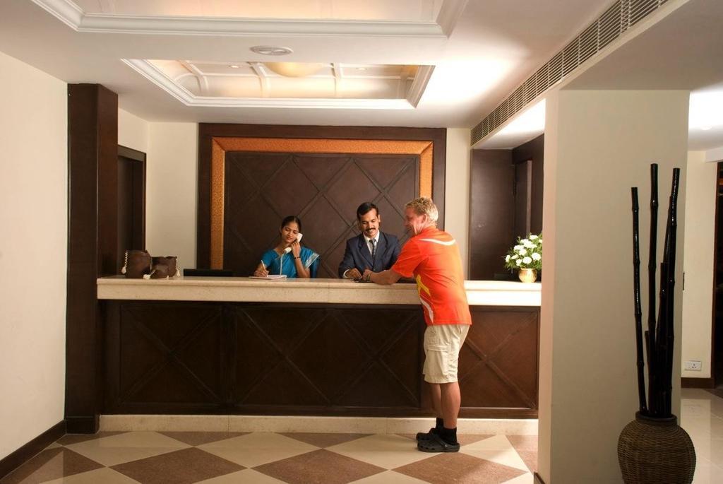 The Residency Karur Hotel Ngoại thất bức ảnh